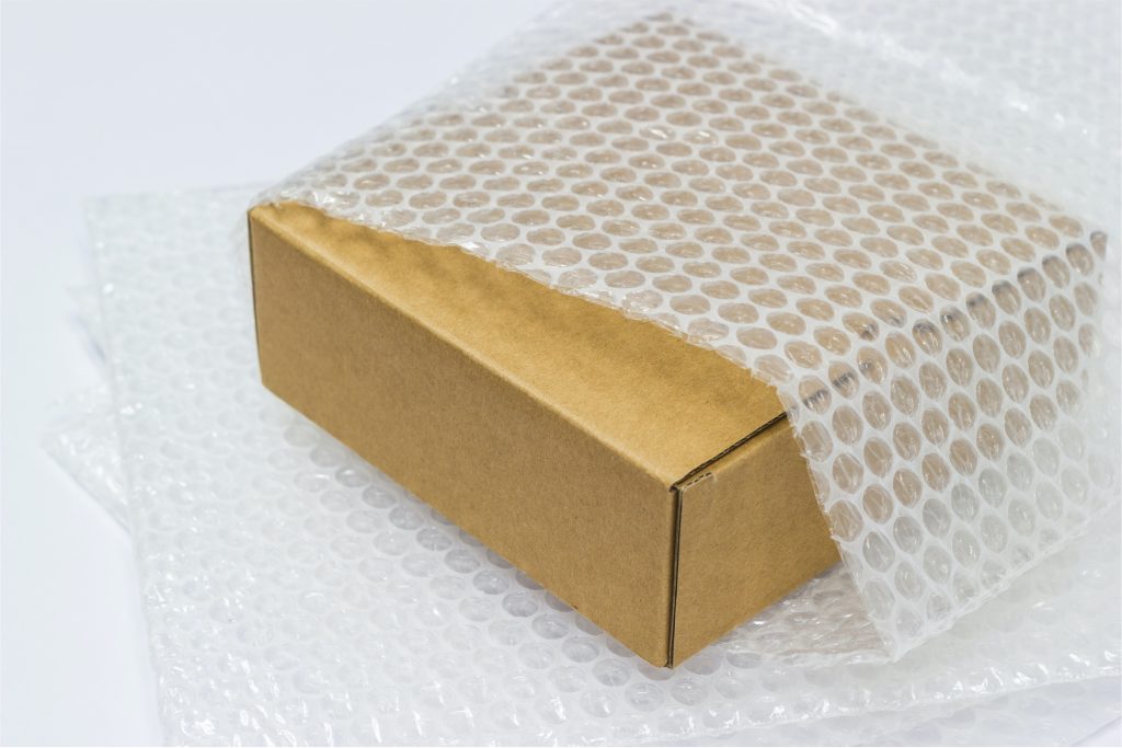 bubble wrap packing barang